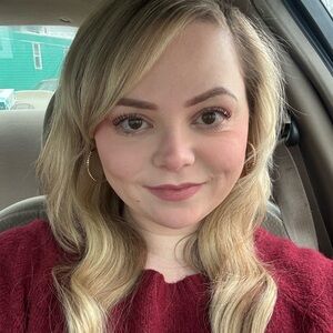 Meet your Posher, Sierra